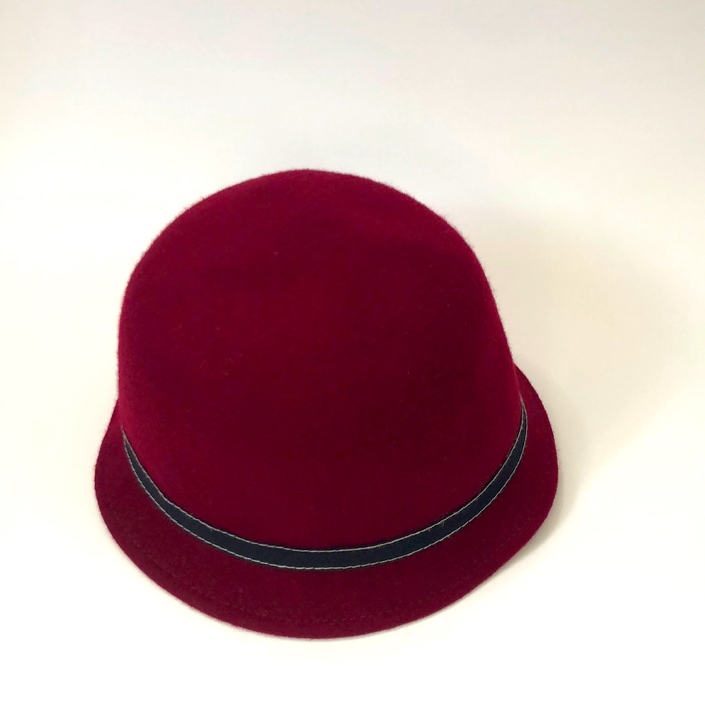 Vintage Laine hat